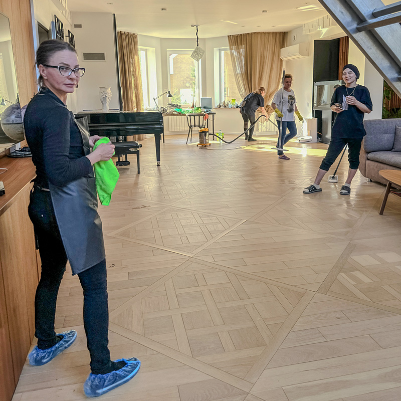 Уборка коттеджа в Ленобласти — Чистый Баланс