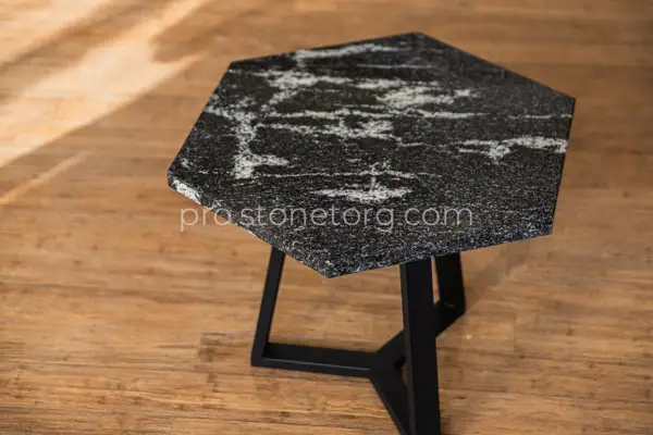 Журнальные и кофейные столики из натурального камня гранита